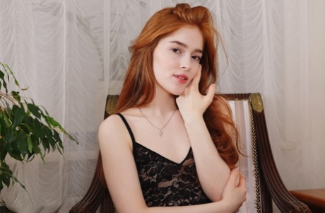 Jia Lissa estrella porno desnuda fotos