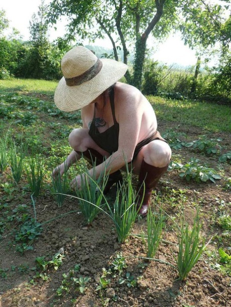 la abuela se folla a un chico negro sexo agradable fotos