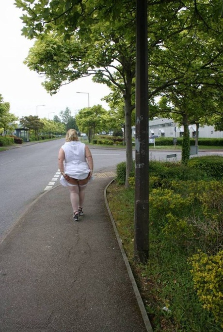 abuela de 70 años flaca desnudo libre imágenes