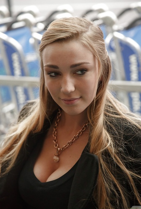 Kendra Sunderland estrella de alta calidad archivo