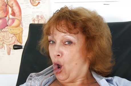 abuela anal con medias mejor caliente foto