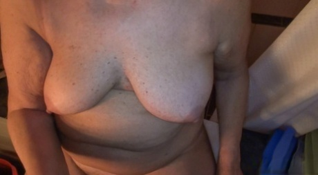 viejomujeres gordas caída de tetas grandes bastante adulta foto