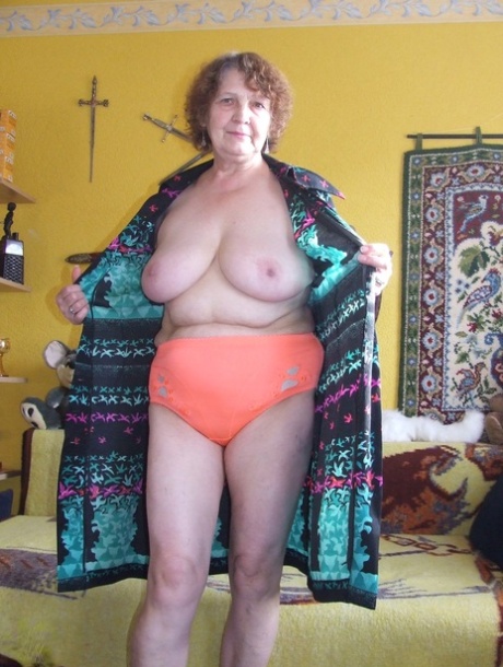 abuela vieja monta sybian hermosa sexy galerías